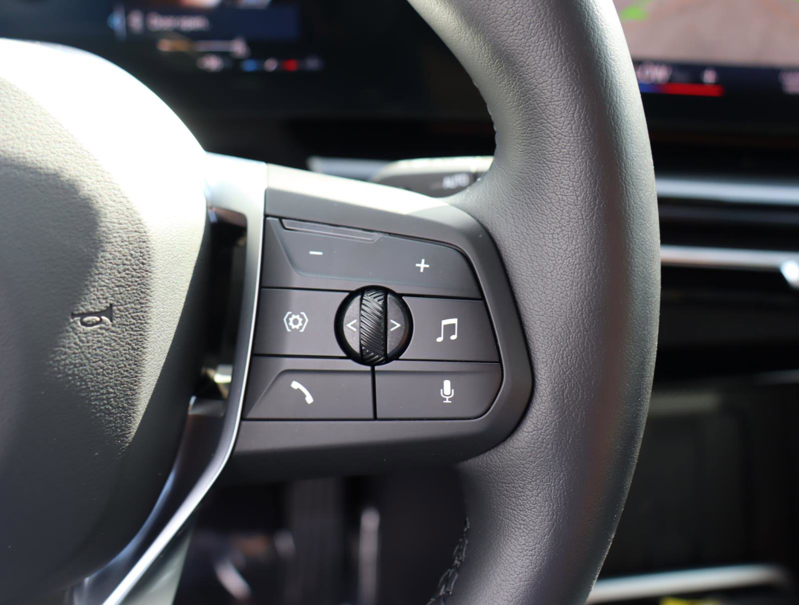 Used 2023 BMW X1 xDrive28i w/ Premium Package image 23