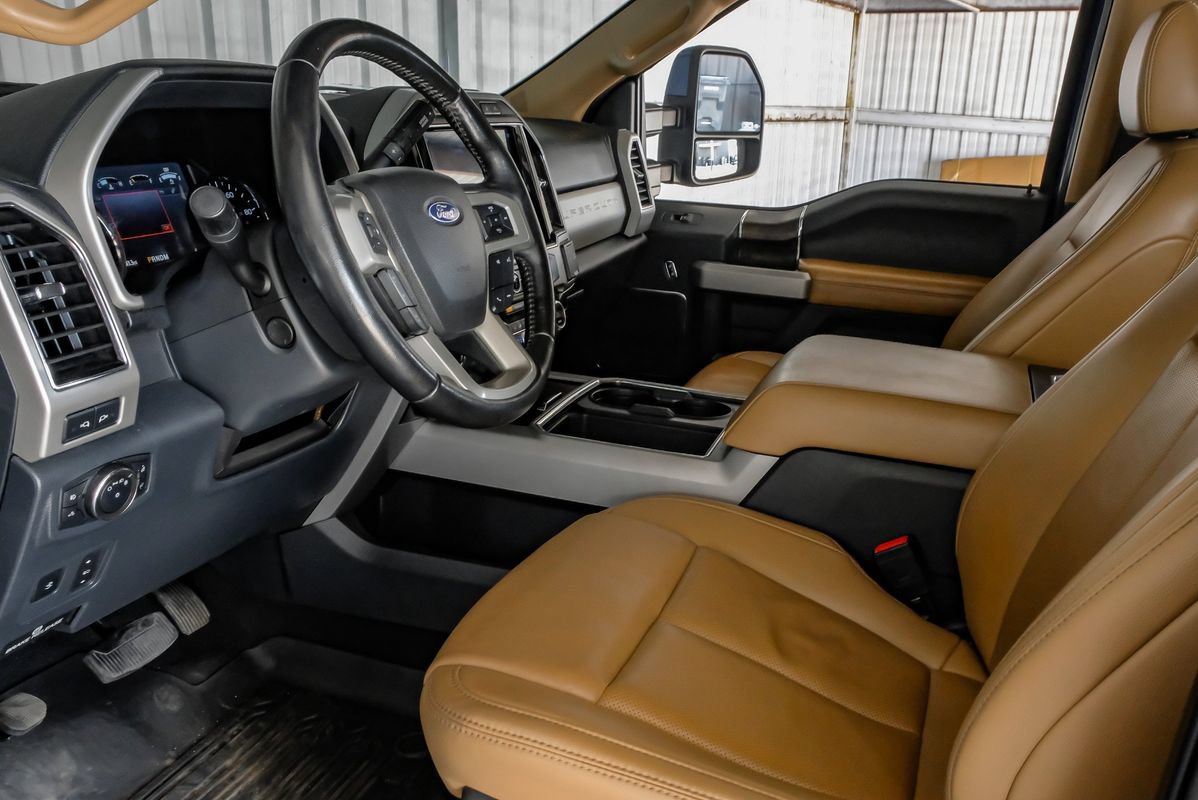 Used 2022 Ford F350 Lariat w/ Lariat Ultimate Package AWD/4WD image 15
