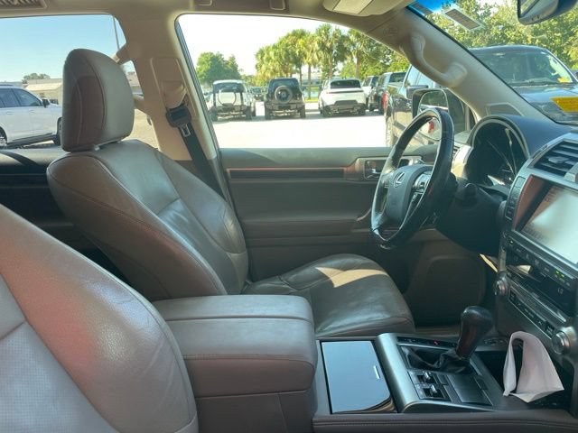 Used 2017 Lexus GX 460 Premium AWD/4WD image 8