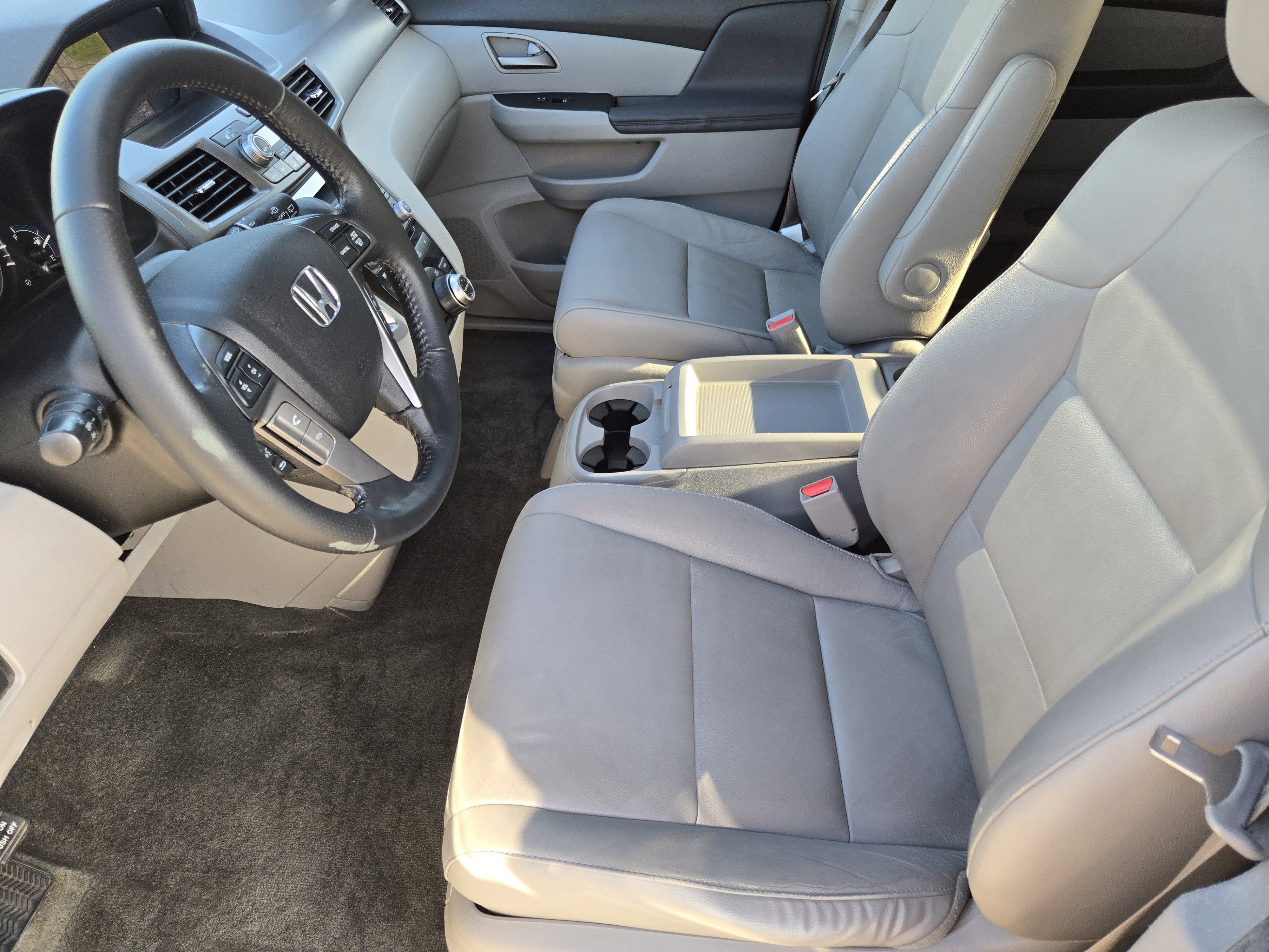 Used 2013 Honda Odyssey Touring image 13
