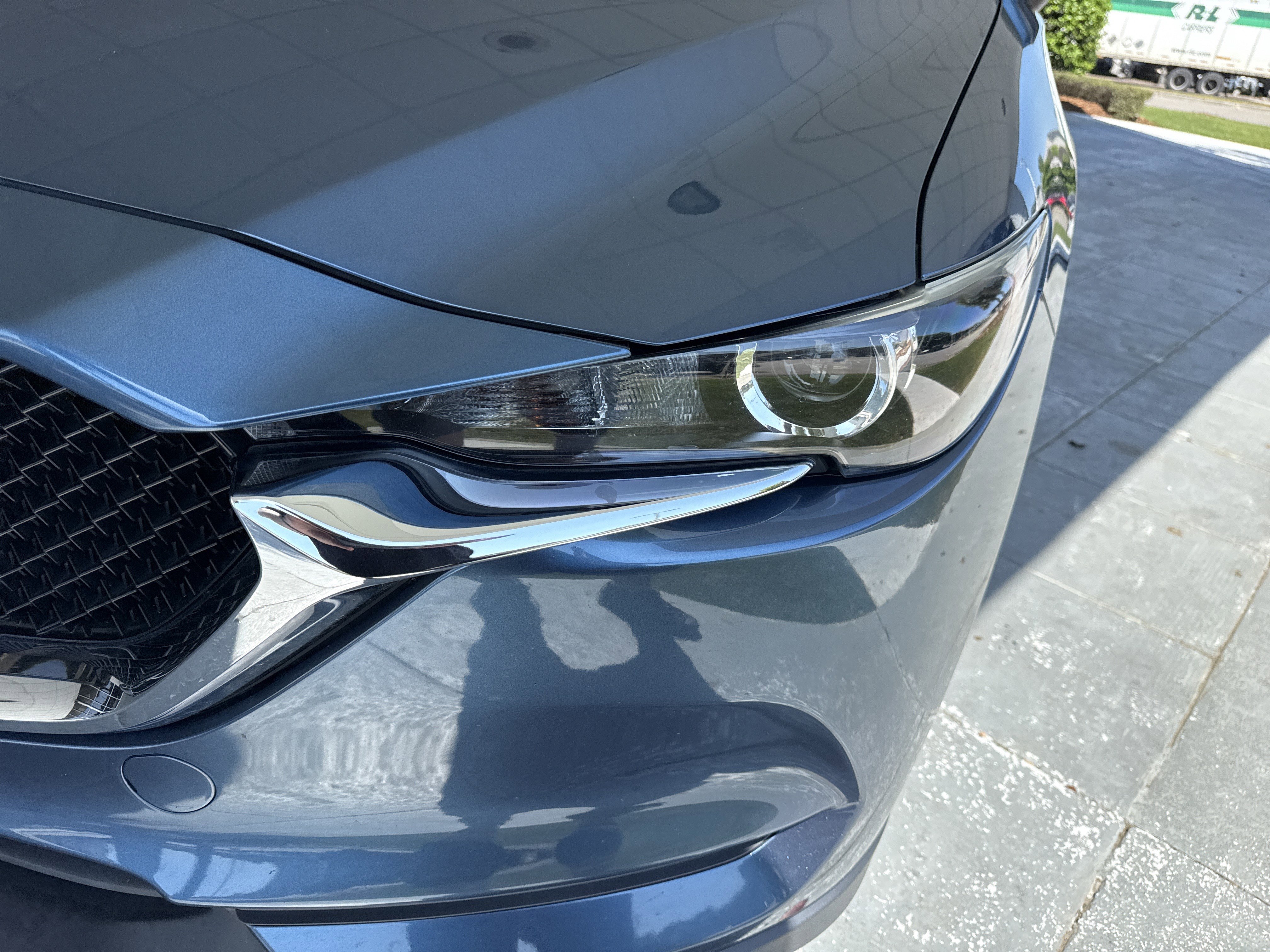 Used 2021 MAZDA CX-5 Touring image 5