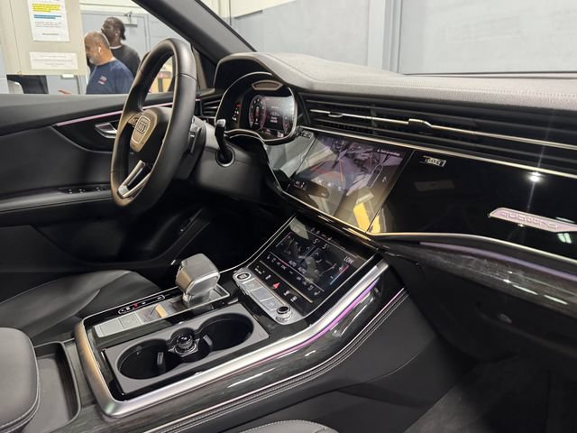 Used 2026 Audi Q8 Premium Plus AWD/4WD image 31