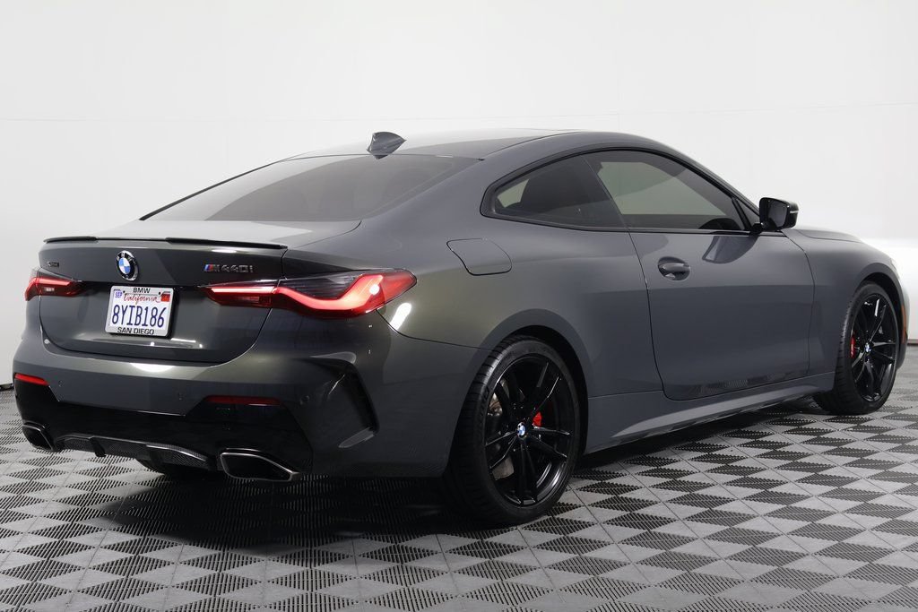 Certified 2022 BMW 440i xDrive Coupe w/ M Carbon Exterior Package AWD/4WD image 4