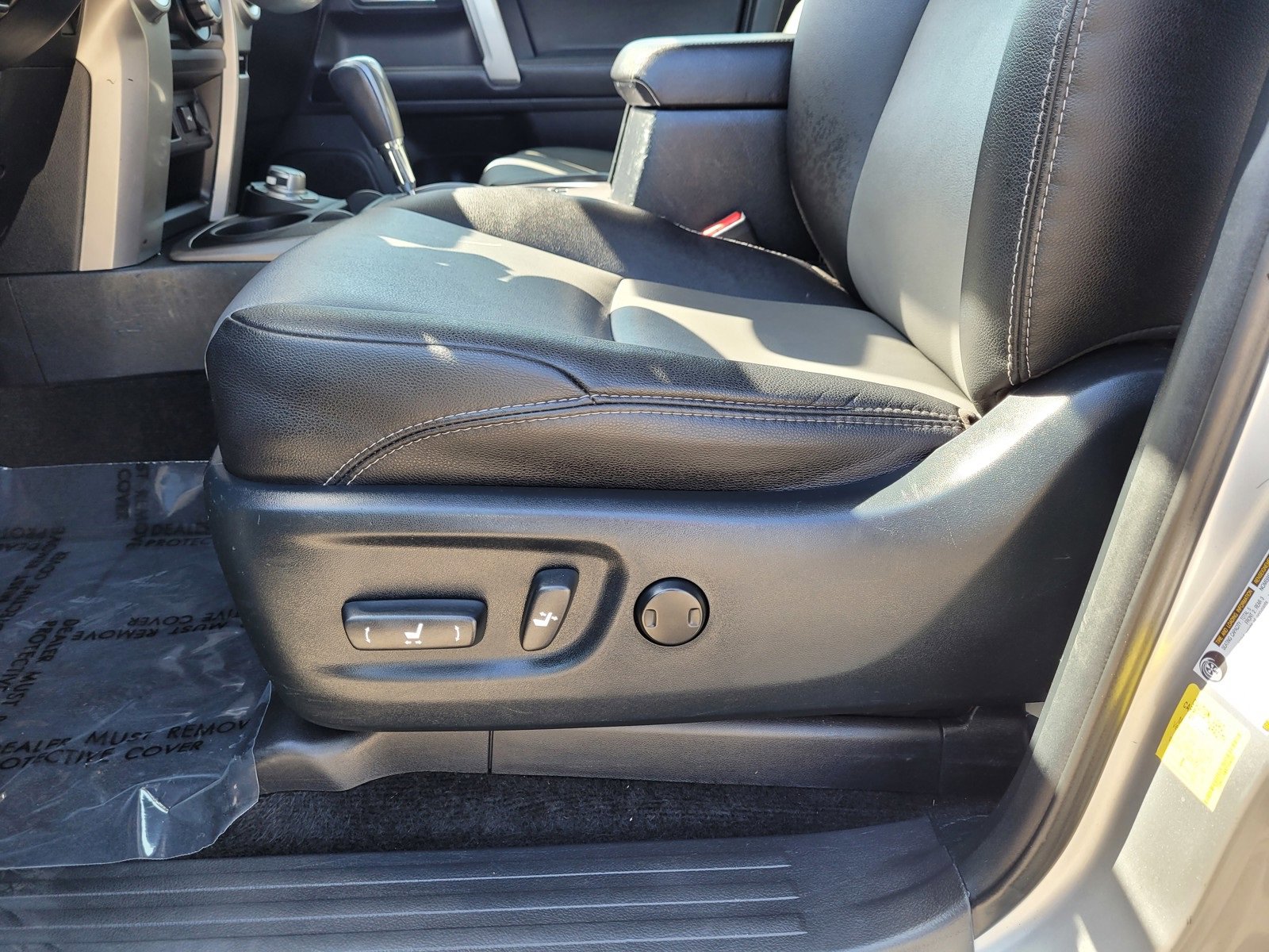 Used 2022 Toyota 4Runner SR5 Premium image 14