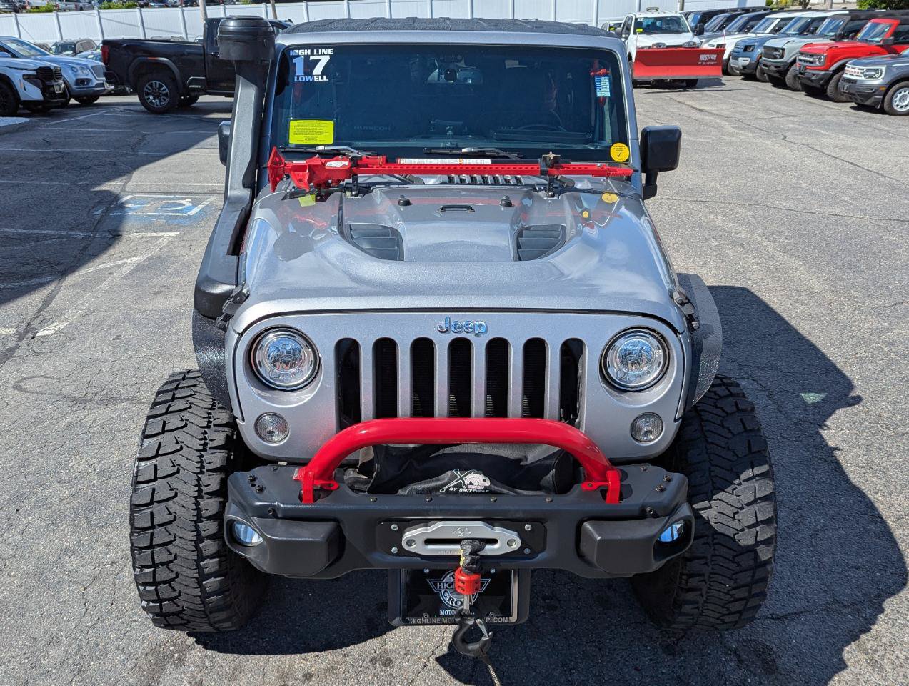 Used 2017 Jeep Wrangler Rubicon AWD/4WD image 3