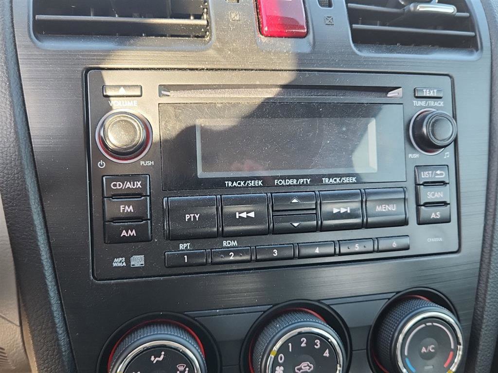 Used 2014 Subaru Forester 2.5i image 15