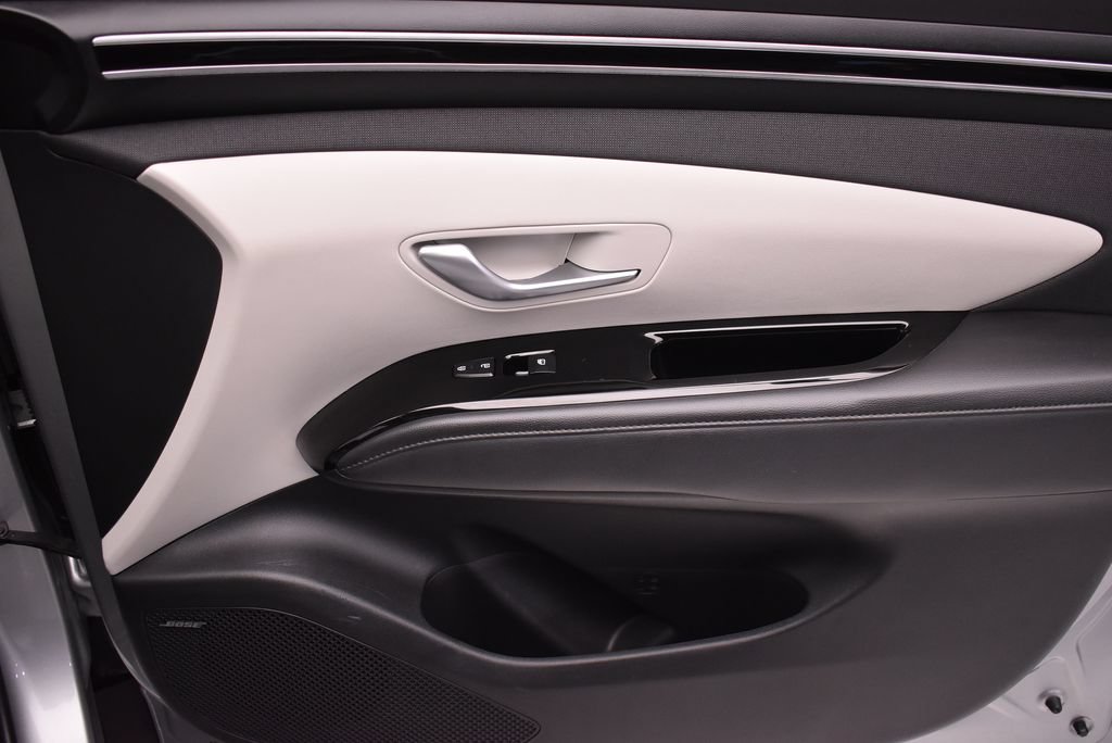 Used 2023 Hyundai Tucson Limited AWD/4WD image 22