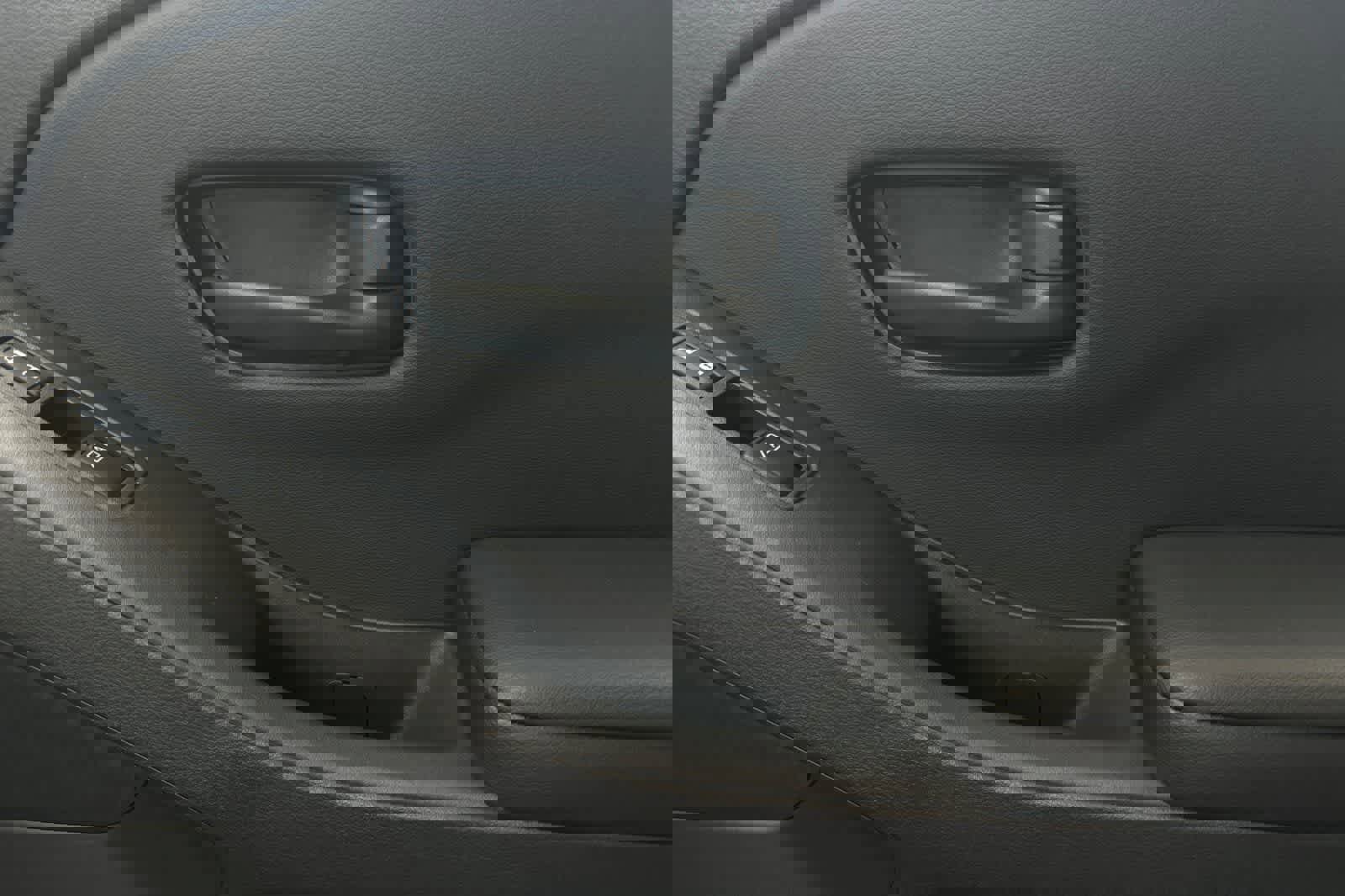 New 2026 Nissan Frontier SV image 19