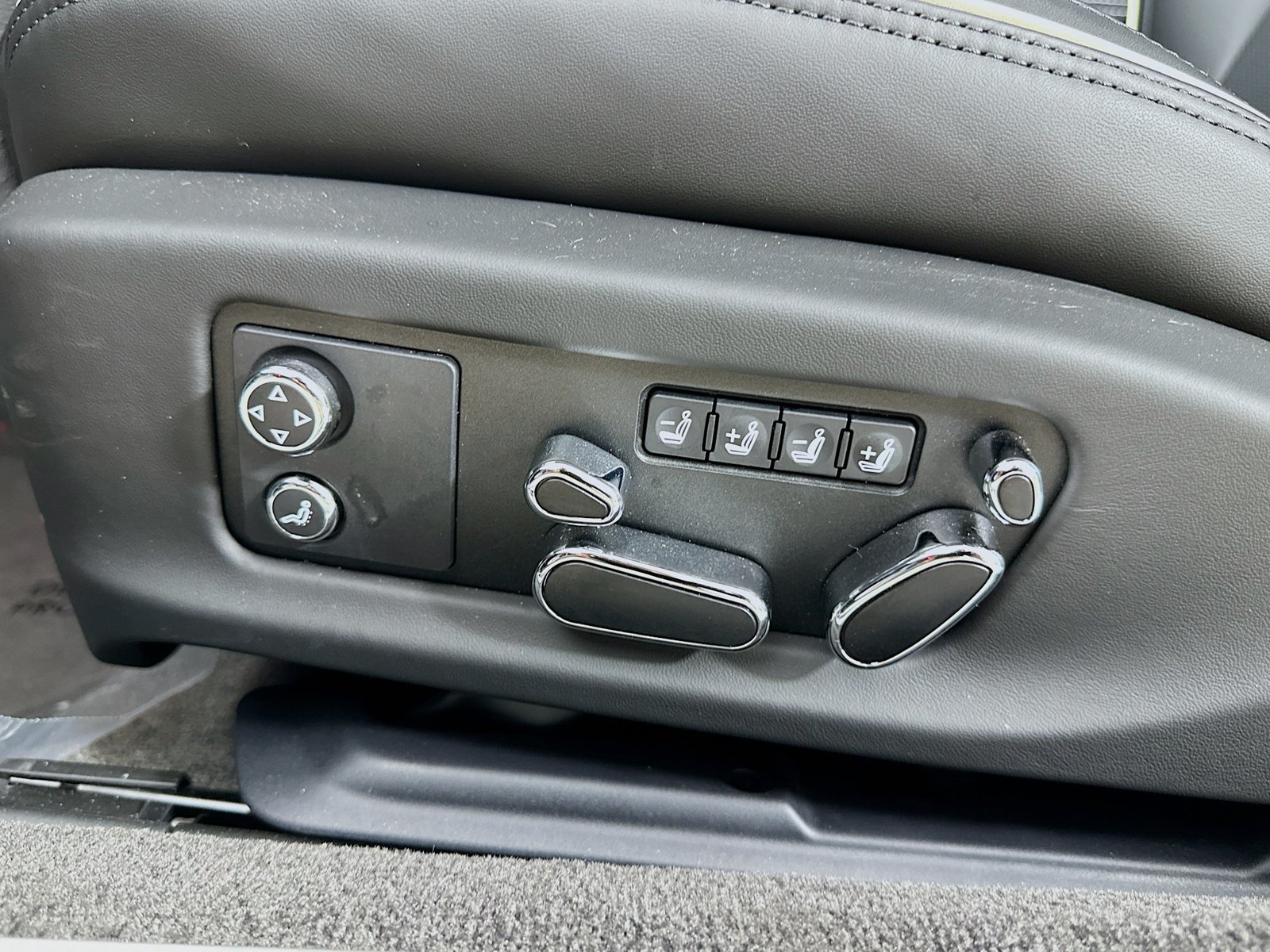 New 2025 Bentley Continental GT AWD/4WD image 55