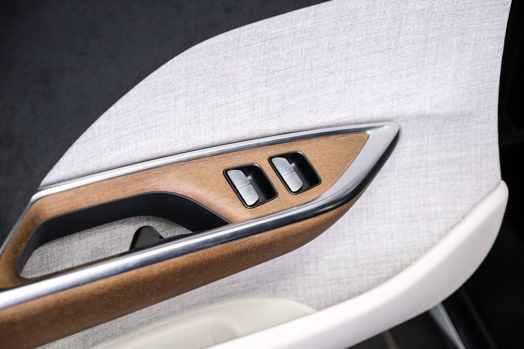 Used 2022 Lucid Air Grand Touring image 46