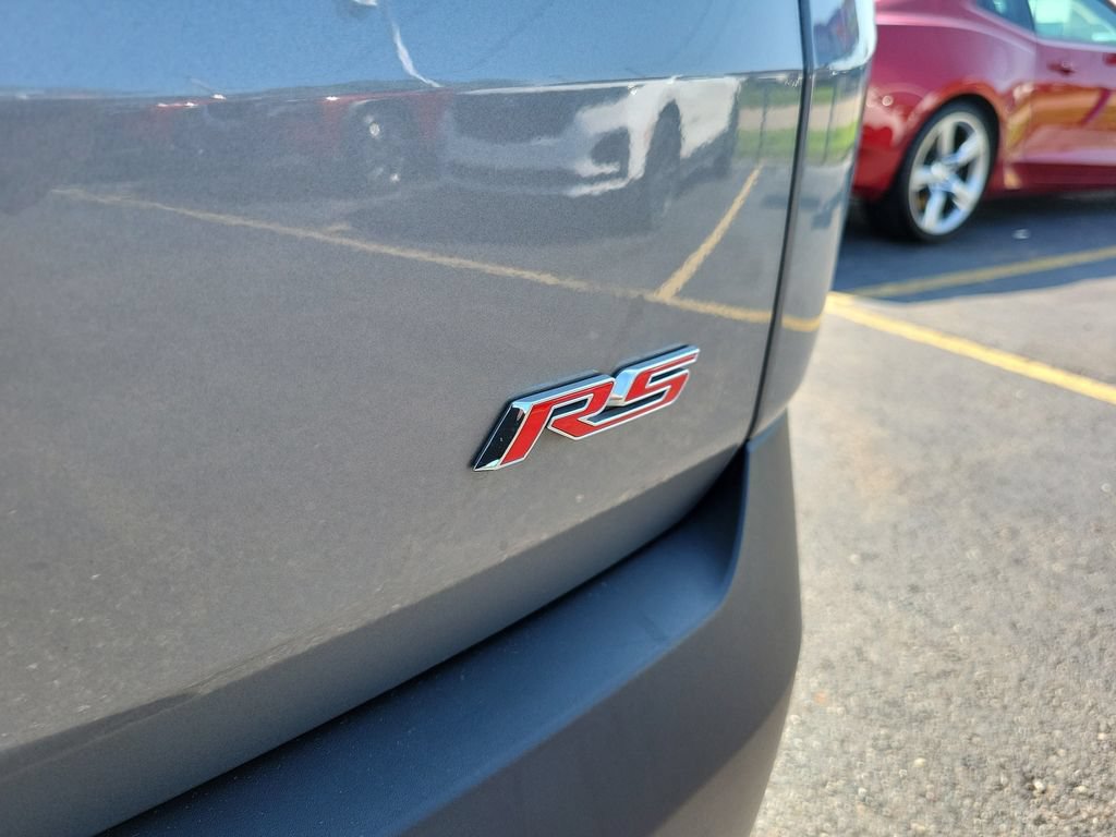 Used 2023 Chevrolet Traverse RS AWD/4WD image 10