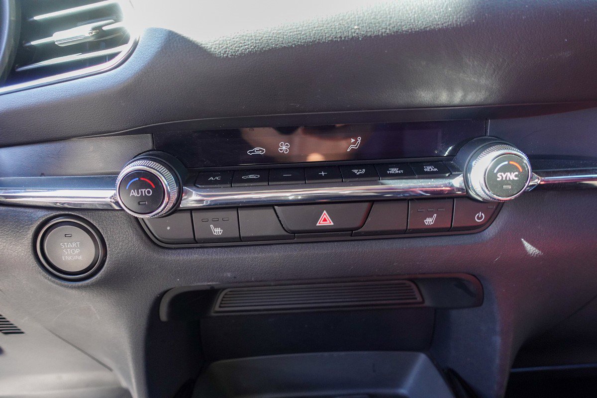 Certified 2024 MAZDA CX-30 AWD 2.5 S w/ Preferred Package image 18