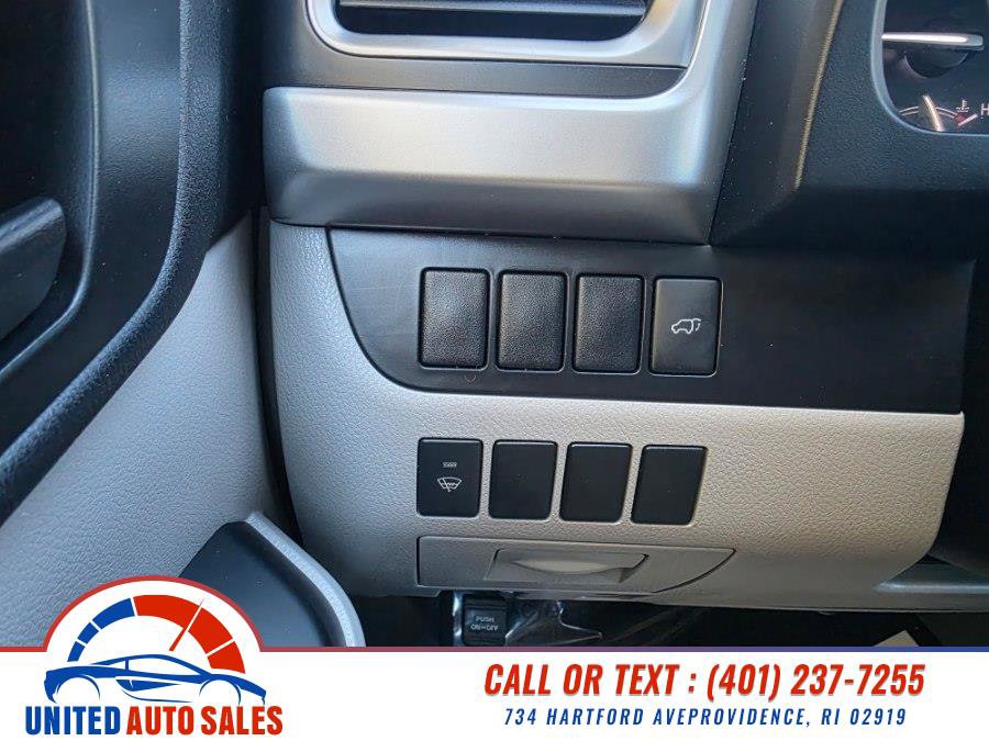 Used 2015 Toyota Highlander Plus AWD/4WD image 19