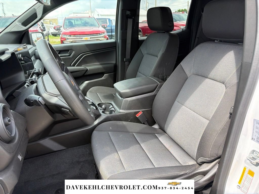 Used 2026 Chevrolet Colorado W/T AWD/4WD image 10