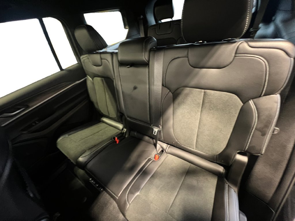 New 2027 Jeep Grand Cherokee L 4WD image 22