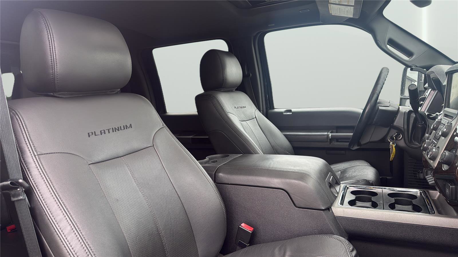Used 2015 Ford F250 Platinum w/ FX4 Off-Road Package AWD/4WD image 14