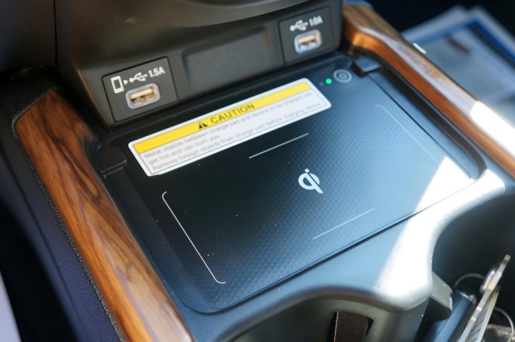 Used 2022 Honda CR-V Touring image 24