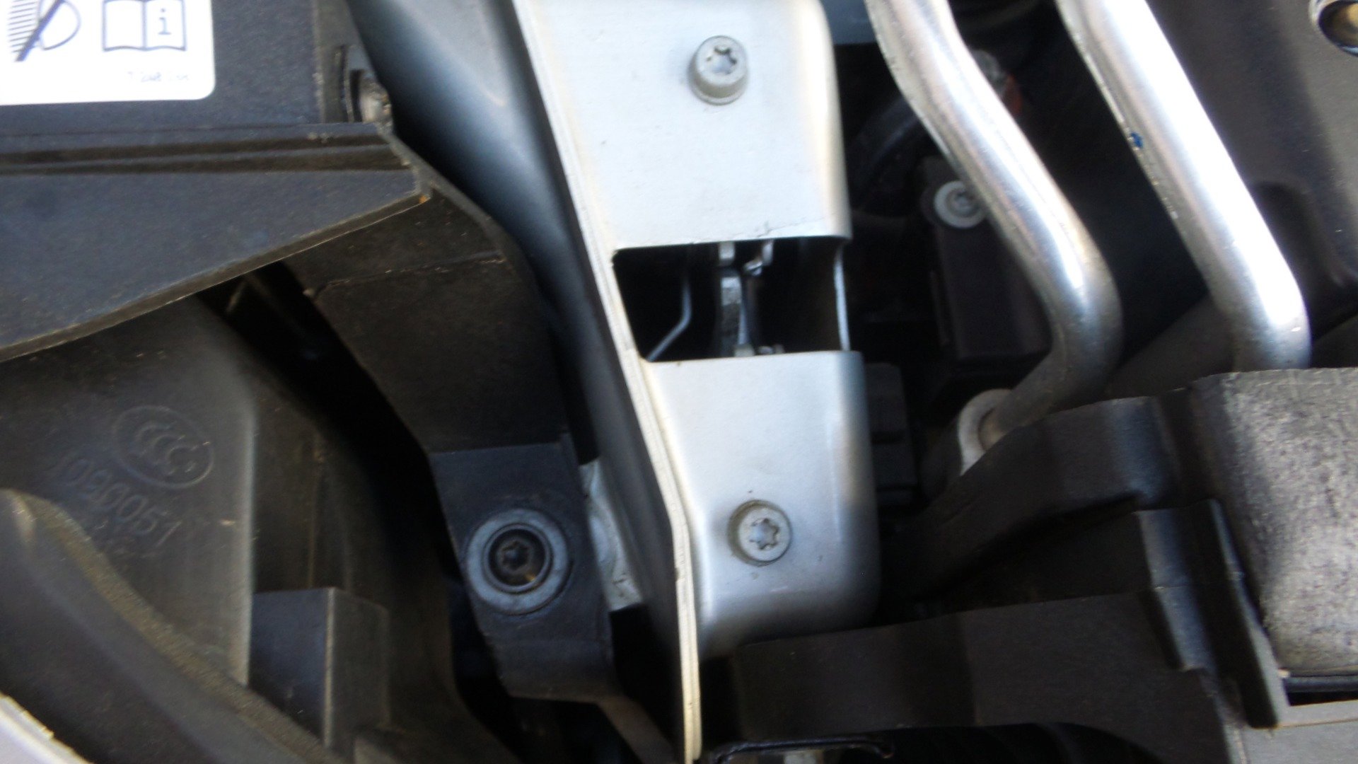 Used 2012 BMW X5 xDrive35d image 6