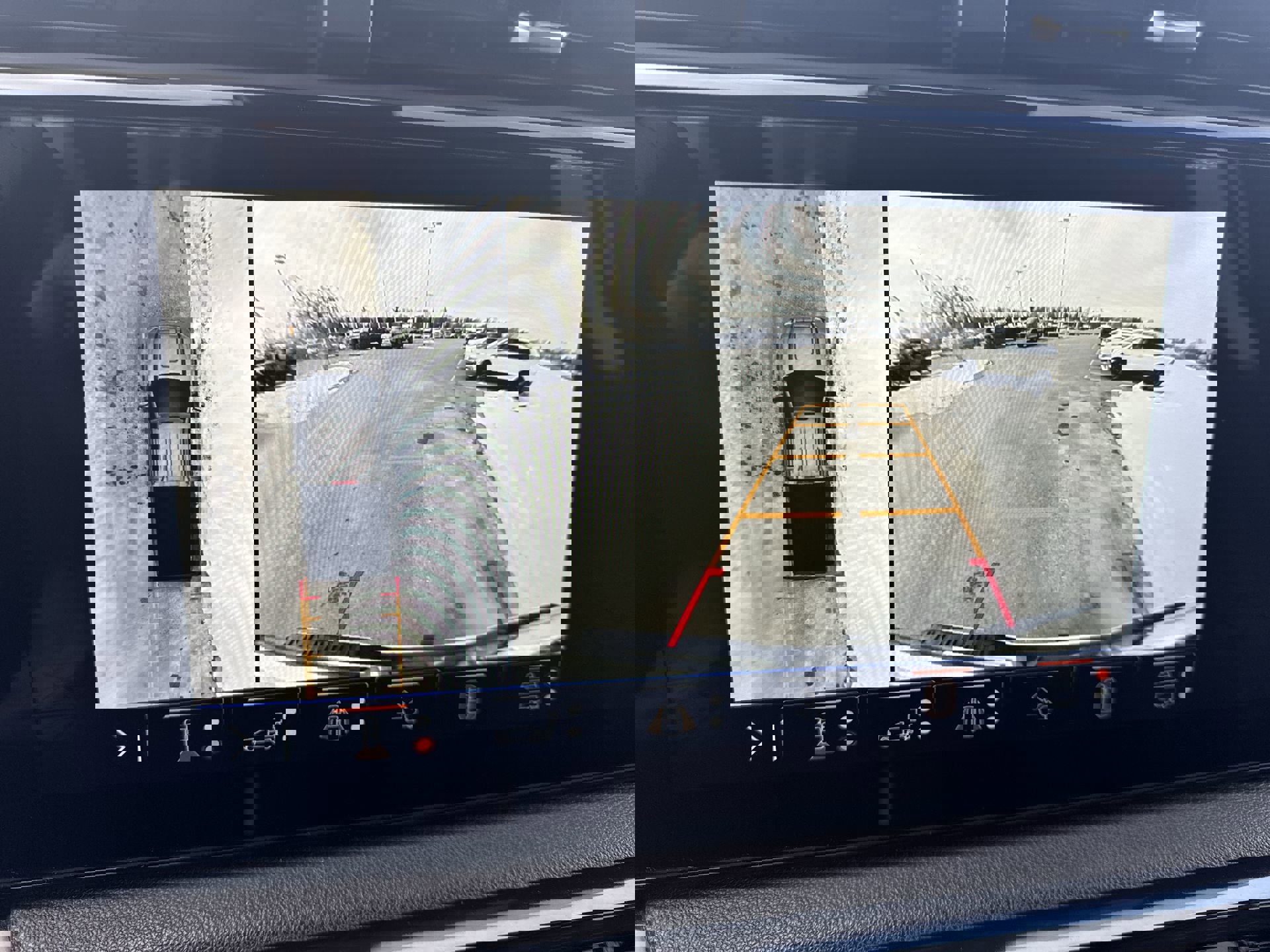 Certified 2024 GMC Sierra 2500 AT4 w/ AT4 Premium Plus Package image 15