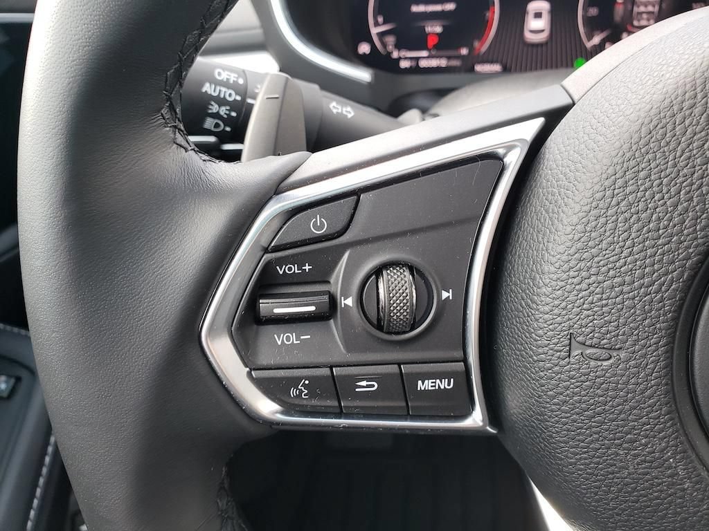Certified 2026 Acura MDX SH-AWD w/ Technology Package image 17