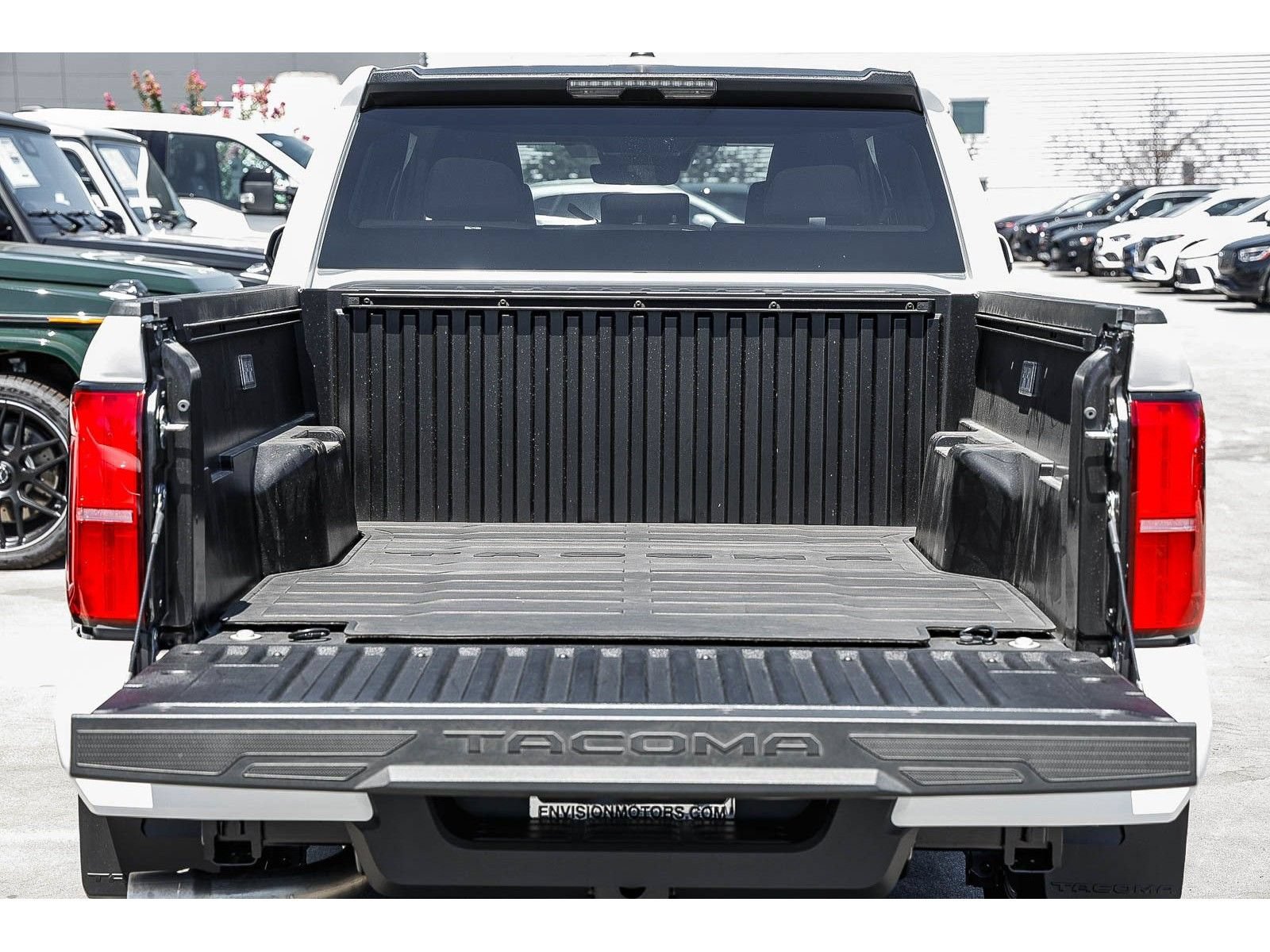 Used 2026 Toyota Tacoma SR5 AWD/4WD image 26