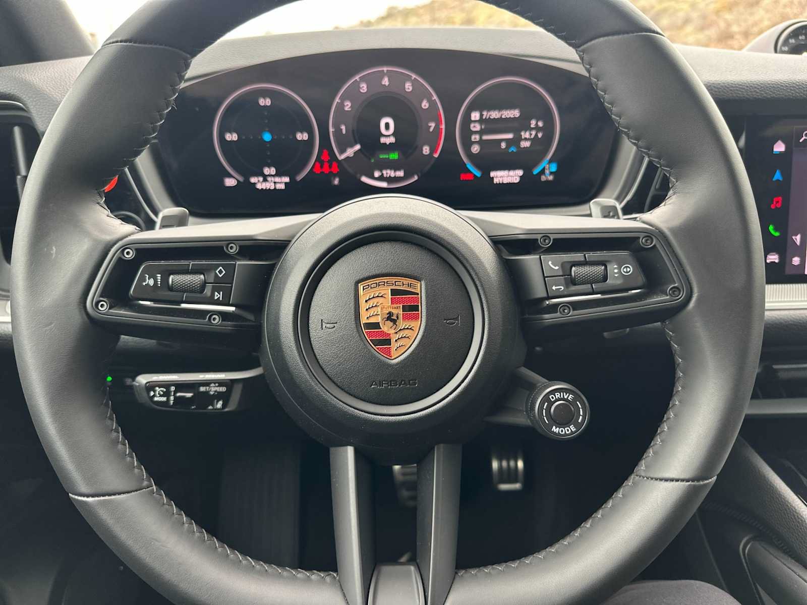 Certified 2025 Porsche Cayenne S AWD/4WD image 22