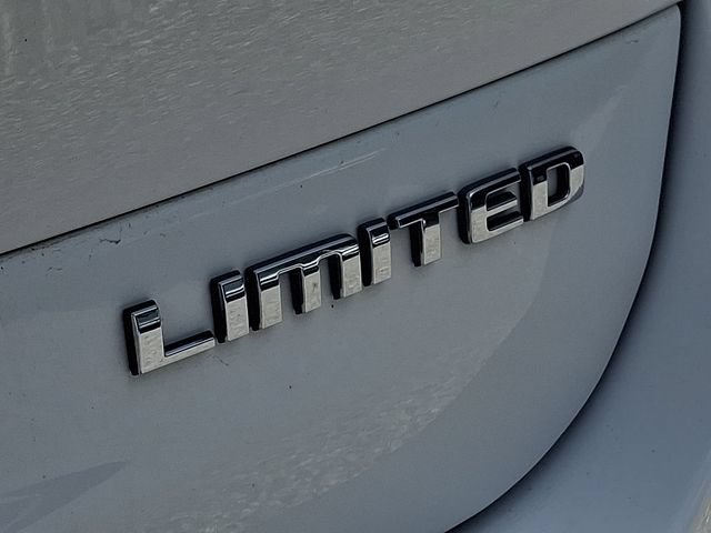 Certified 2023 Jeep Grand Cherokee L Limited w/ Trailer Tow Group (B) AWD/4WD image 30