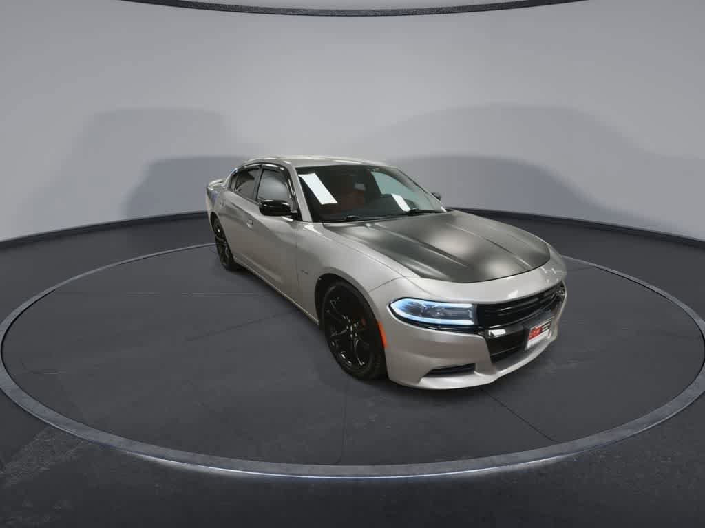 Used 2017 Dodge Charger R/T w/ Blacktop Package RWD video 2
