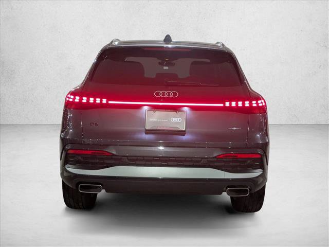 Certified 2025 Audi Q5 Premium w/ Convenience Package image 8