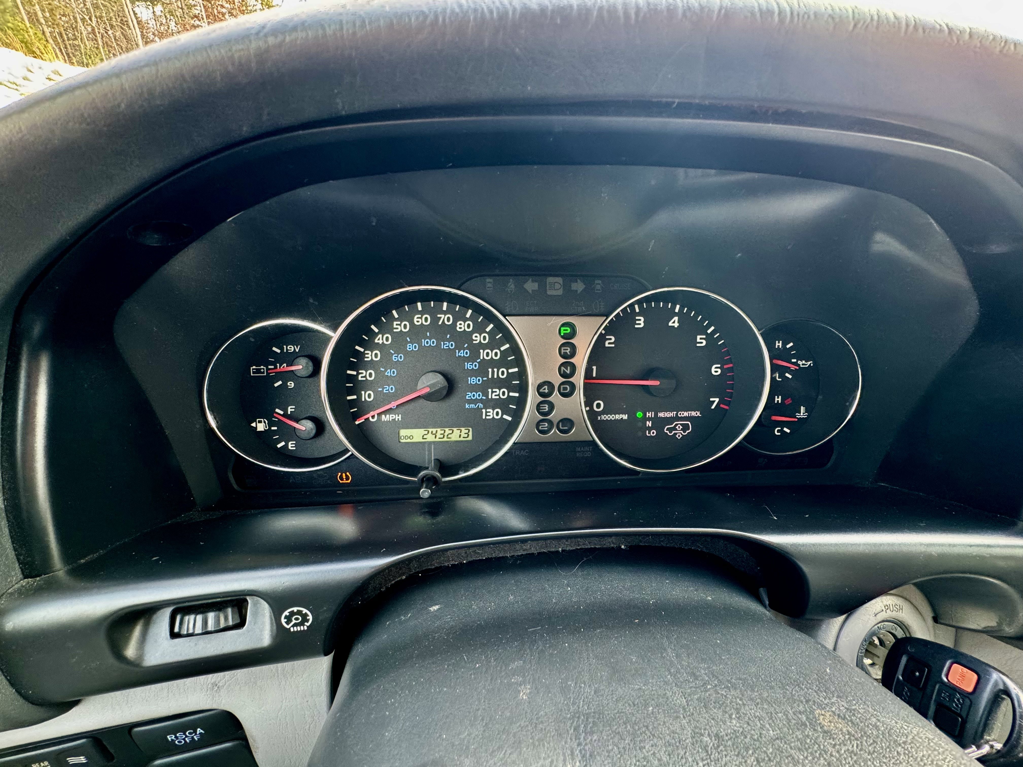 Used 2006 Toyota Land Cruiser V8 image 72