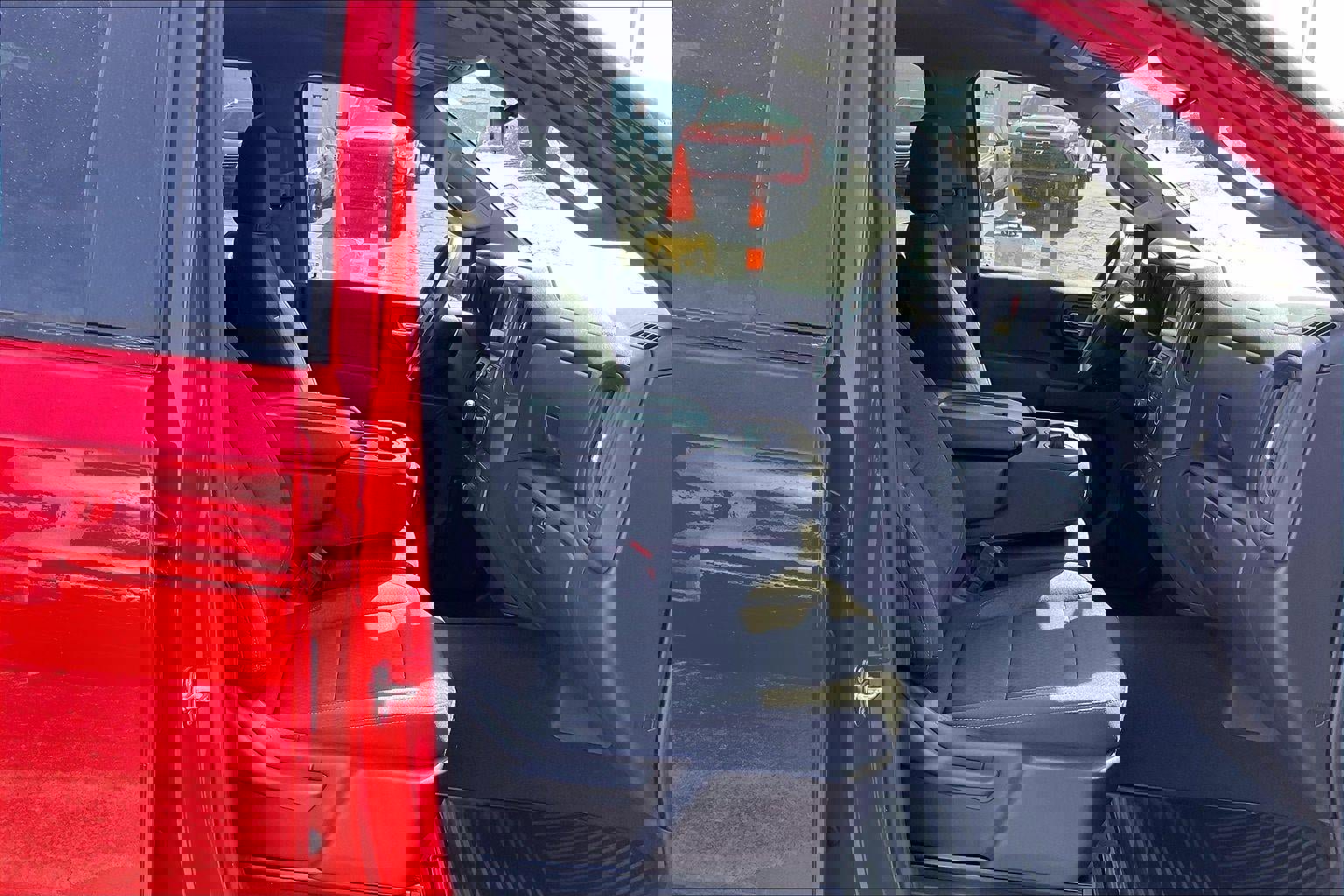 Used 2024 Chevrolet Silverado 1500 Custom image 7