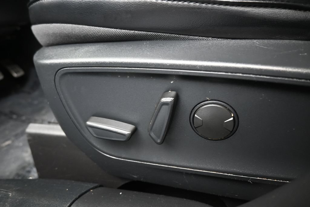 Used 2024 Ford Escape ST-Line FWD image 12