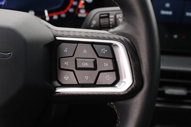 Used 2025 Ford Mustang Coupe image 12