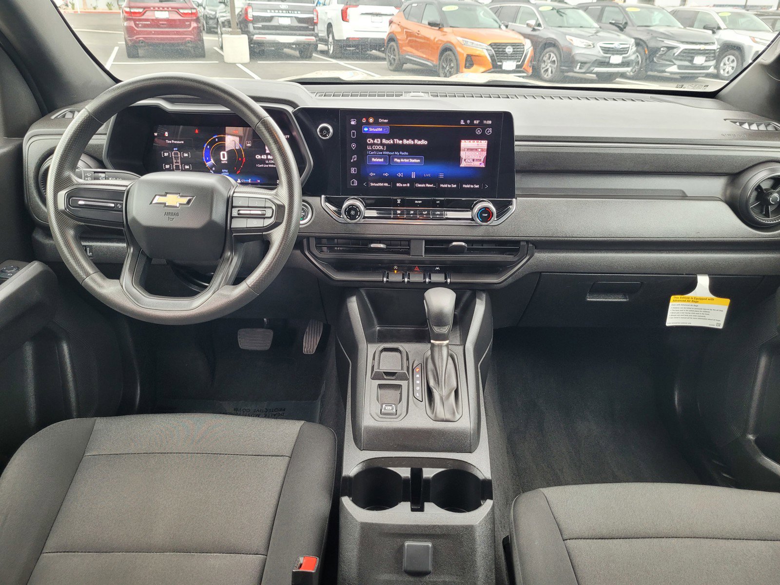 Used 2024 Chevrolet Colorado W/T image 15