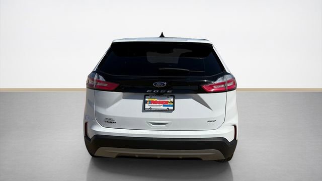 Used 2024 Ford Edge SEL w/ Convenience Package AWD/4WD image 6