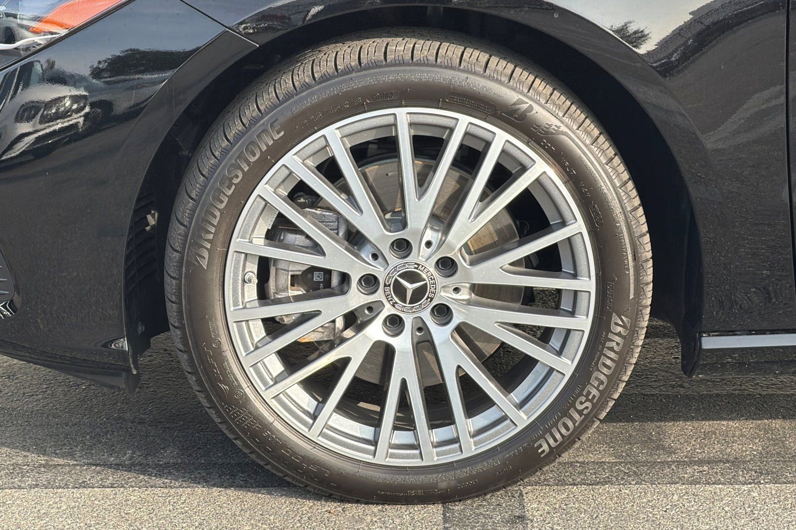 Certified 2025 Mercedes-Benz CLA 250 4MATIC image 31