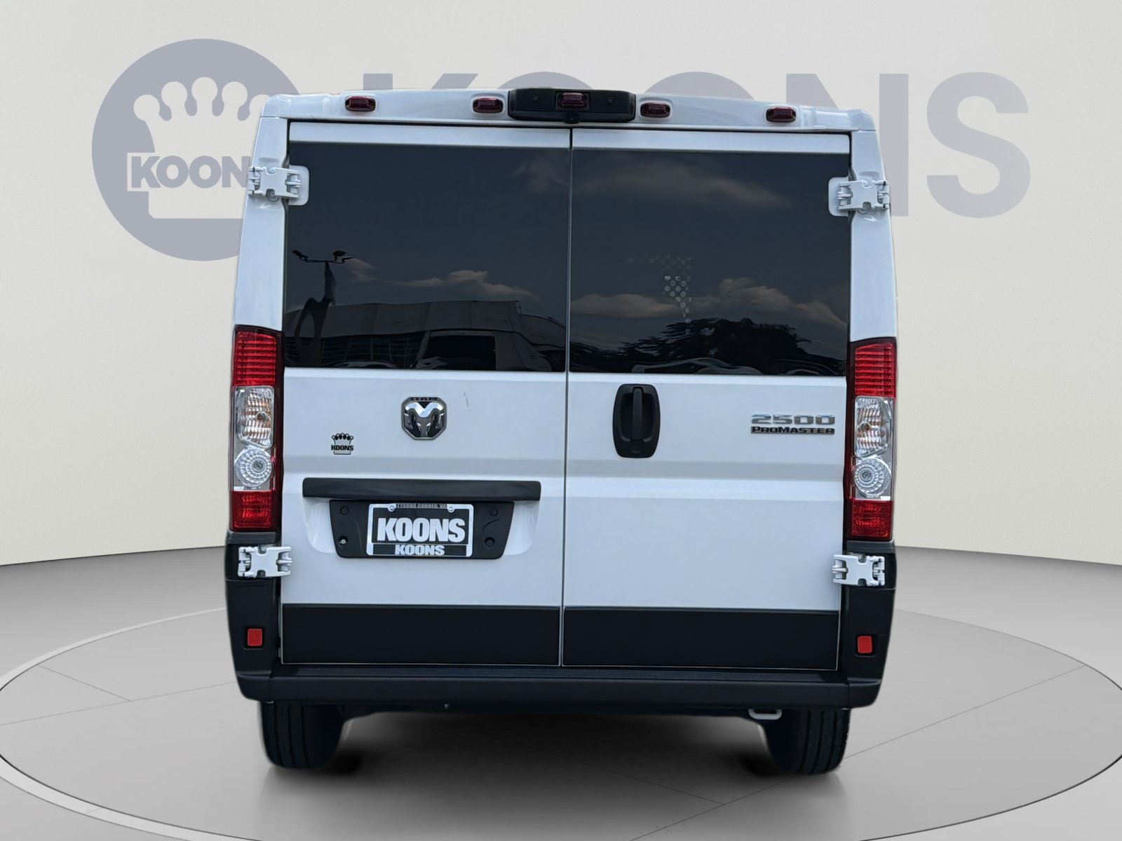 Used 2025 RAM ProMaster 2500 w/ U-Haul Equipment Group FWD image 5
