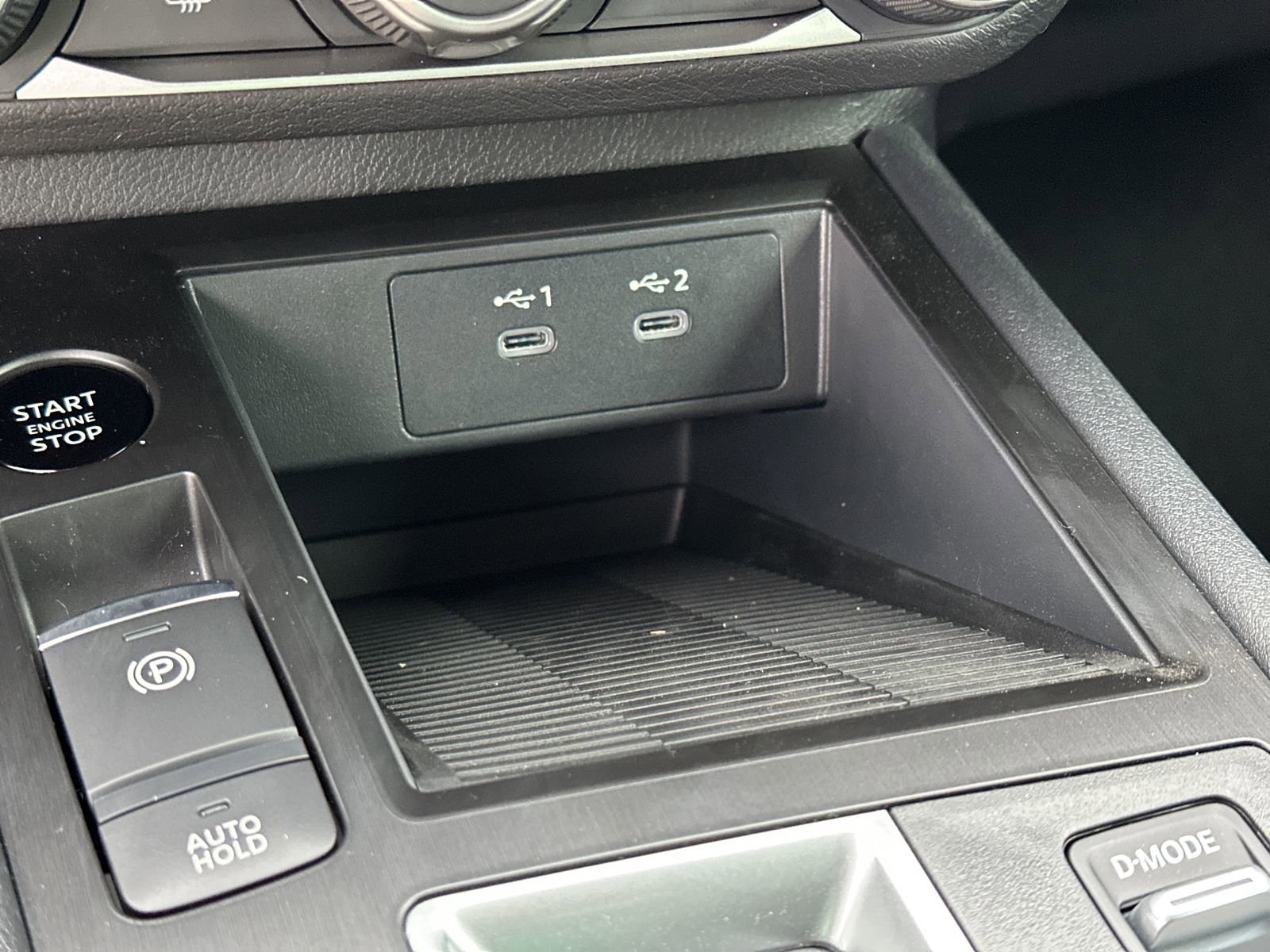 New 2026 Nissan Kicks S w/ Charging Package FWD image 31