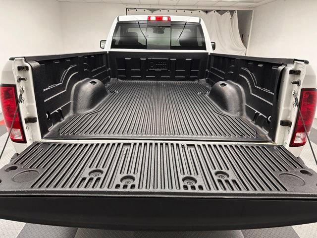 Used 2019 RAM 1500 Classic SLT AWD/4WD image 21