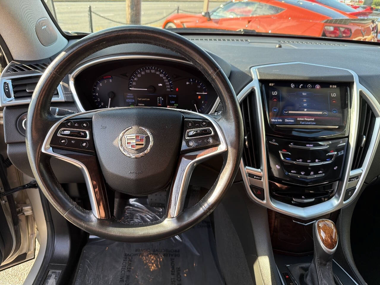 Used 2016 Cadillac SRX Luxury w/ Driver Awareness Package AWD/4WD image 27