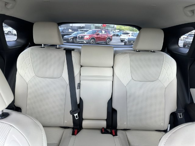 Used 2024 Lexus RX 350 Premium w/ Accessory Package (K3) AWD/4WD image 13