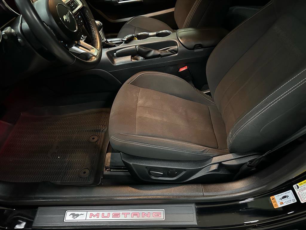 Certified 2022 Ford Mustang GT w/ Equipment Group 301A image 18