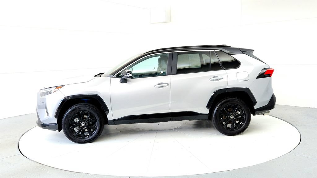 Used 2024 Toyota RAV4 XSE w/ Advanced Technology Package AWD/4WD image 3