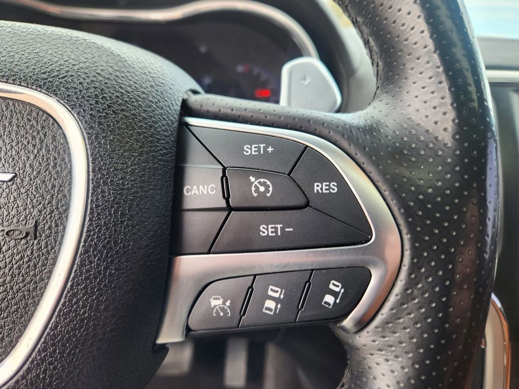 Used 2015 Jeep Grand Cherokee SRT w/ Trailer Tow Group IV image 21