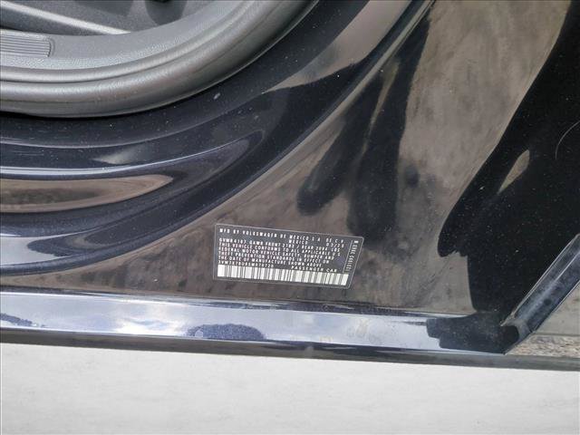Used 2025 Volkswagen Jetta SE FWD image 24