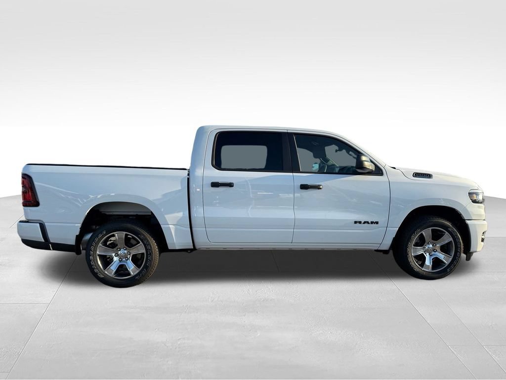 New 2026 RAM 1500 Express RWD image 29