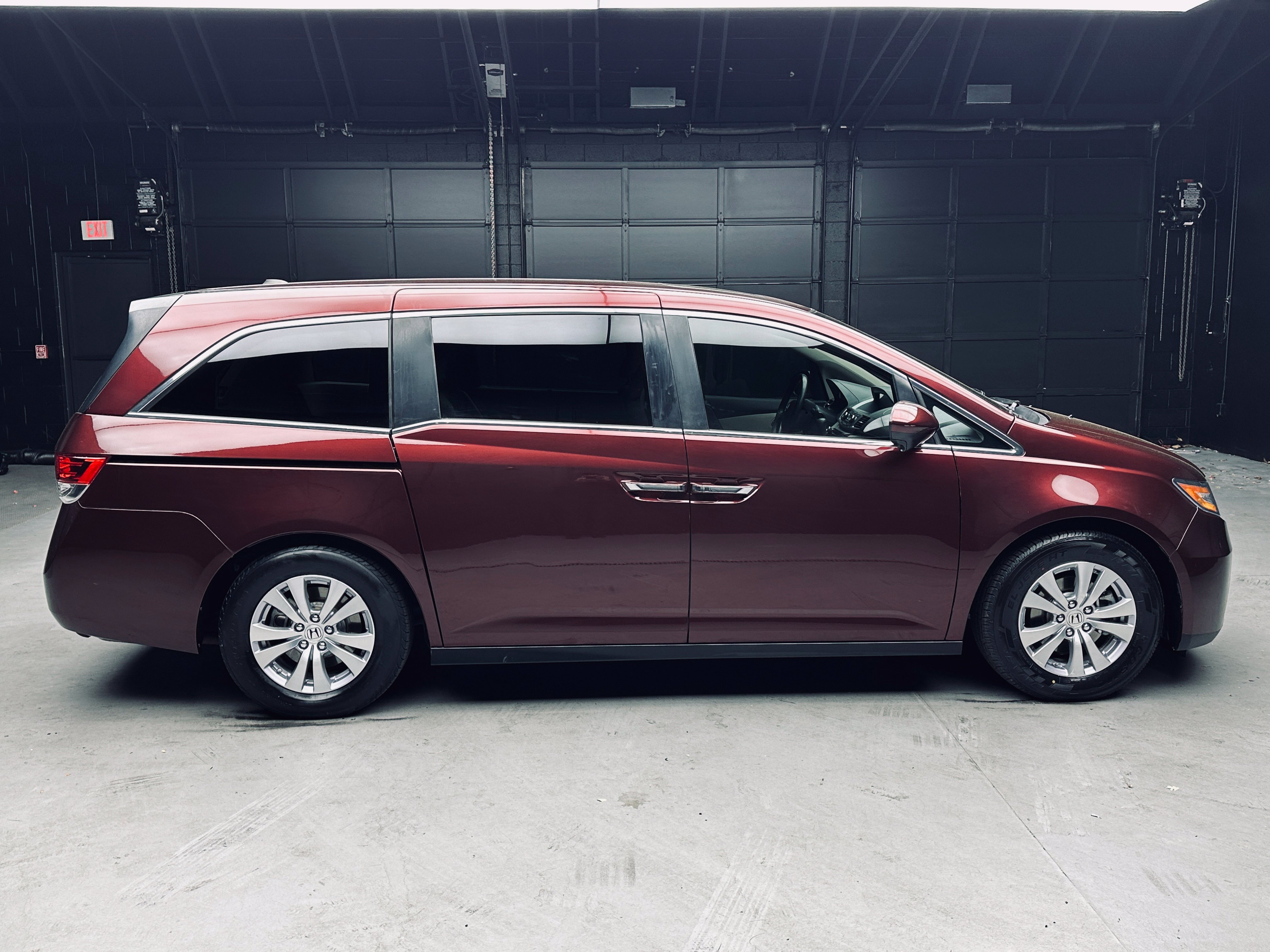 Used 2016 Honda Odyssey EX-L image 7