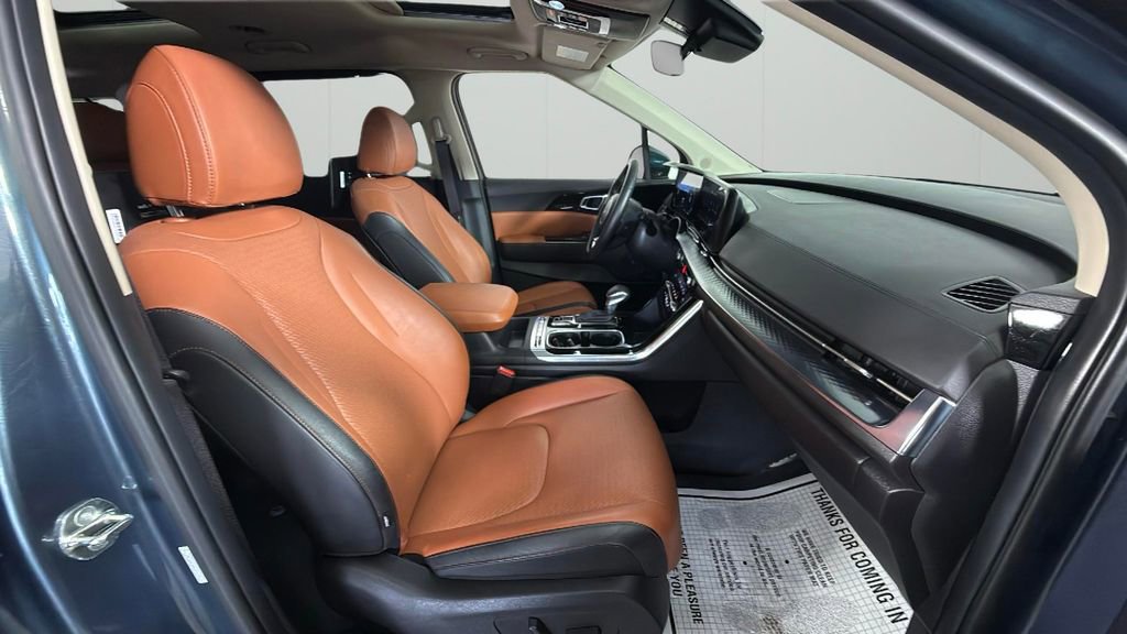 Used 2024 Kia Carnival SX Prestige image 35