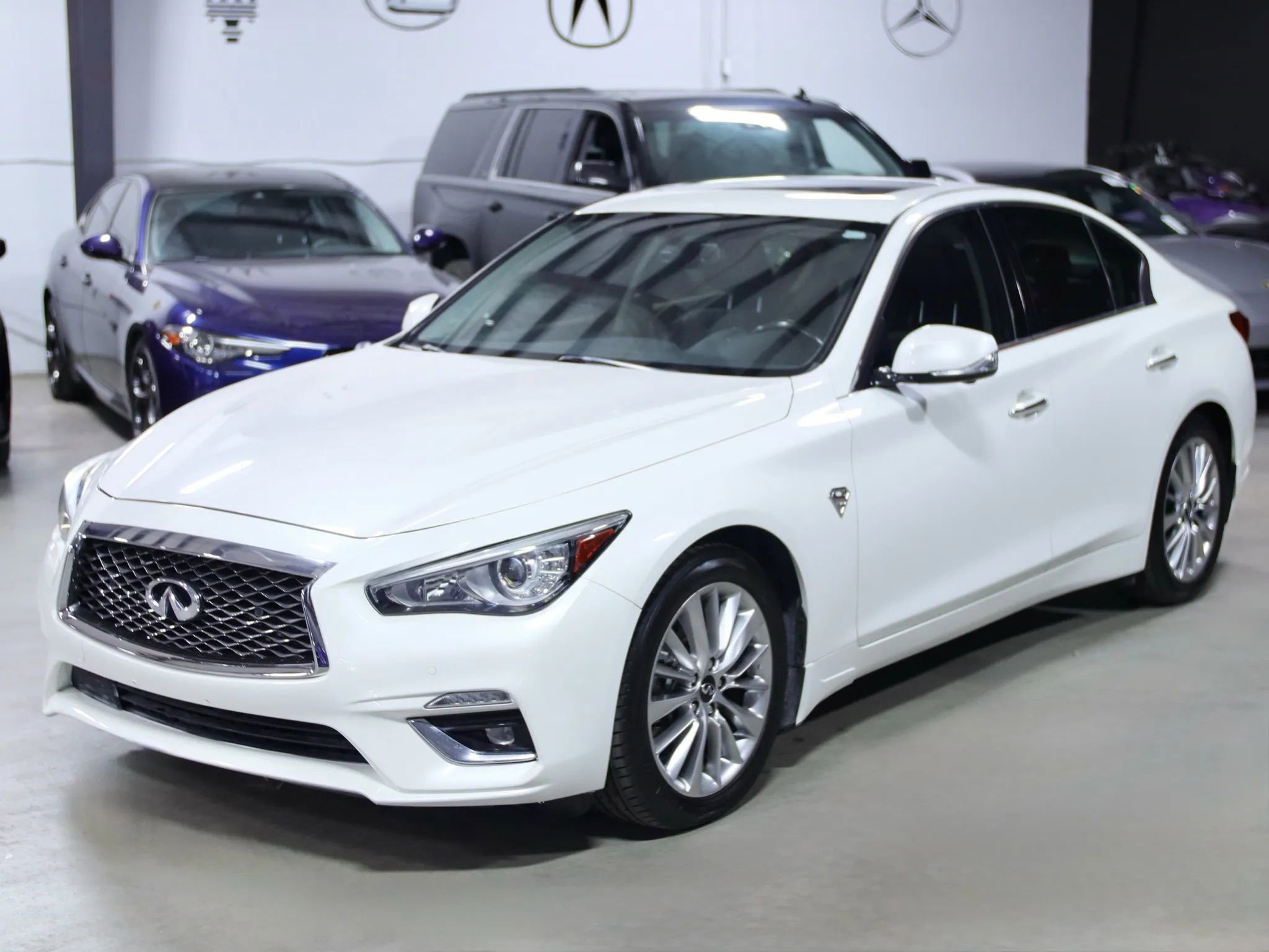 Used 2021 INFINITI Q50 Luxe w/ Cargo Package image 6