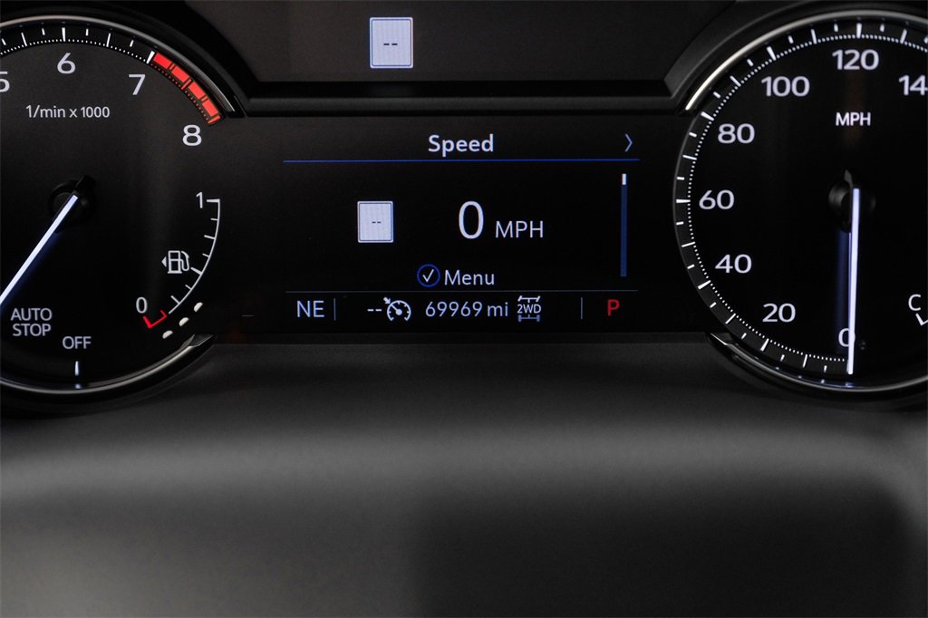 Used 2024 Cadillac XT6 Premium Luxury image 19